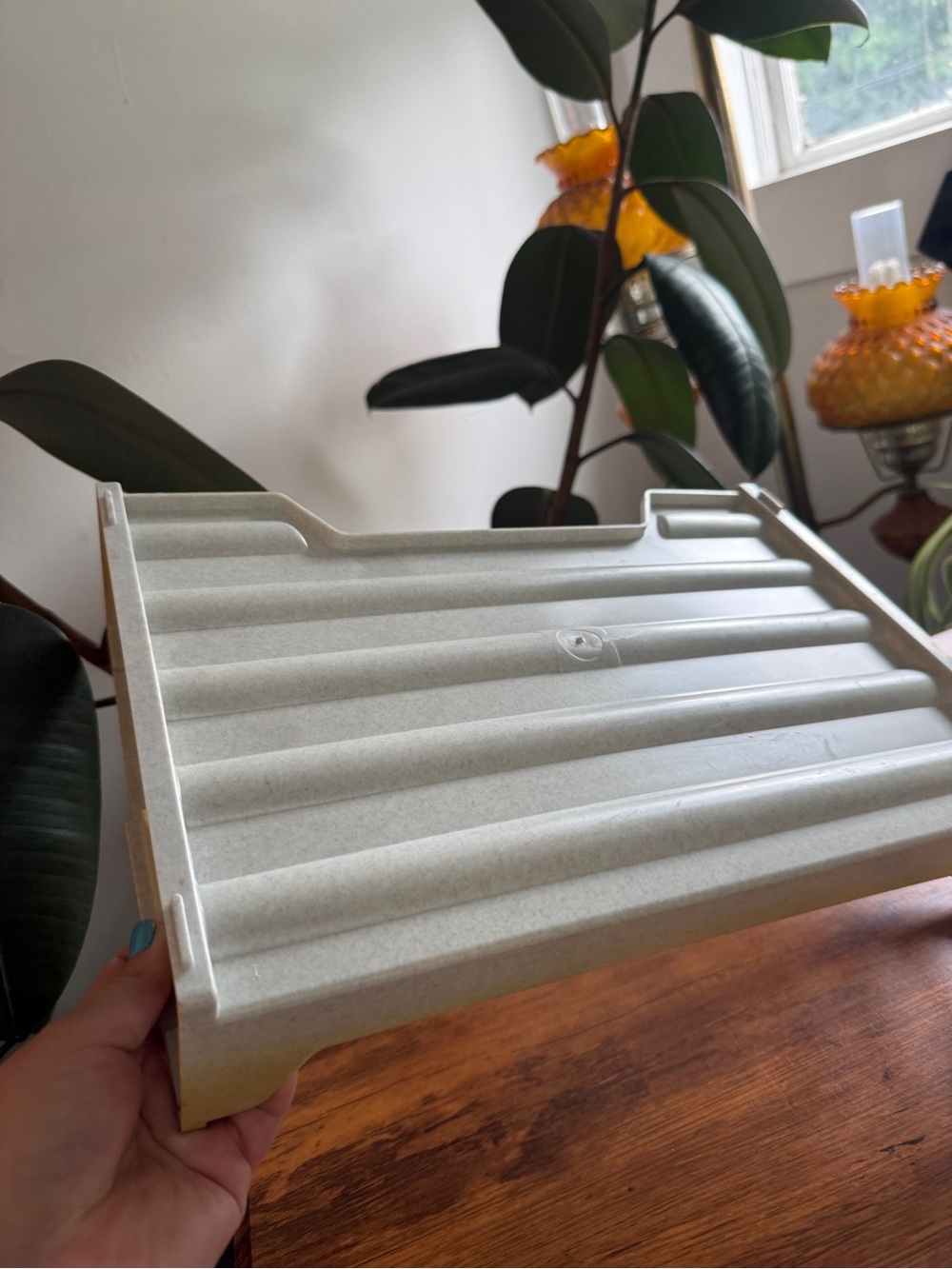 Vintage Plastic Stackable Can Organizer Storage Rack - Picture 10 of 14